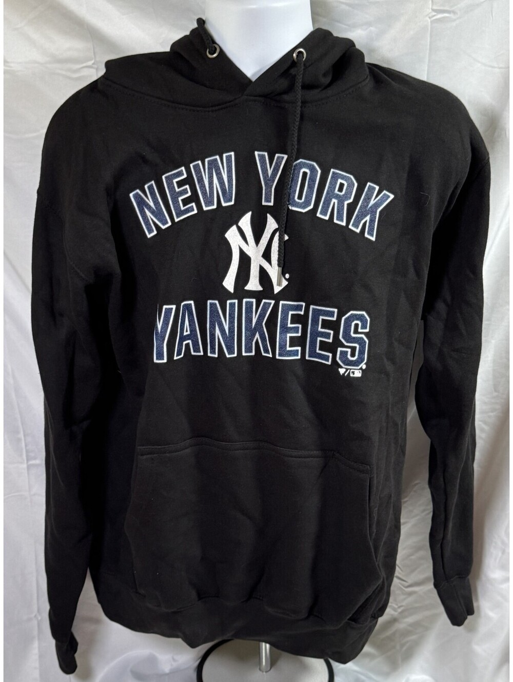 New York Yankees Hoodie Fanatics Mens Size L NEW NWT